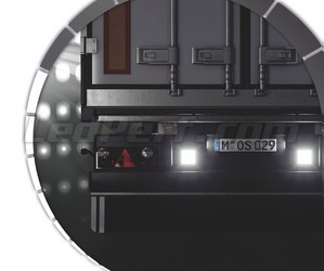 Lastbil med 2 Backljus LED Osram LEDriving Reversing FX120S-WD tända