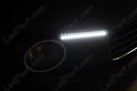 LED varselljus - DRL - Varselljus - vattentät - Golf 6 - Golf VI
