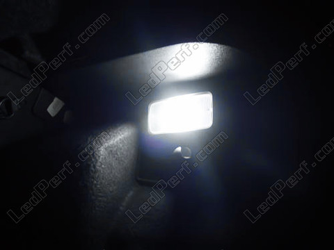 LED-lampa bagageutrymme Alfa Romeo 147