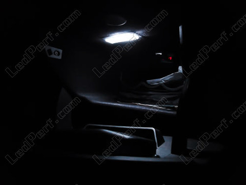 LED-lampa handskfack Alfa Romeo Giulietta