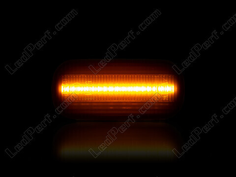 Maximal belysning av dynamiska LED-sidoblinkers för Audi A4 B6