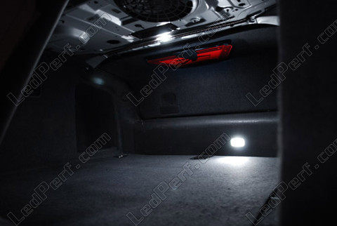LED-lampa bagageutrymme Audi A4 B6