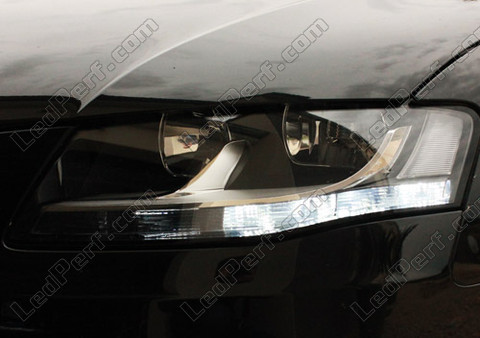 LED Varselljus varselljus Audi A4 B8