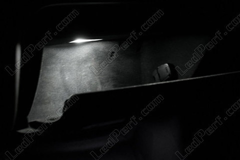 LED-lampa handskfack Audi A4 B8