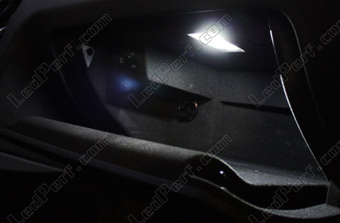 LED-lampa handskfack Audi Q7