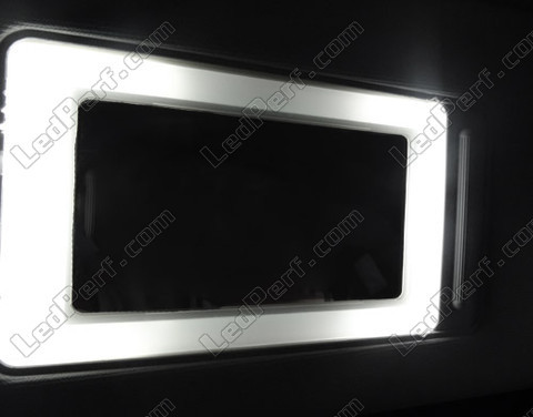 LED-lampa sminkspeglar solskydd Audi Q7