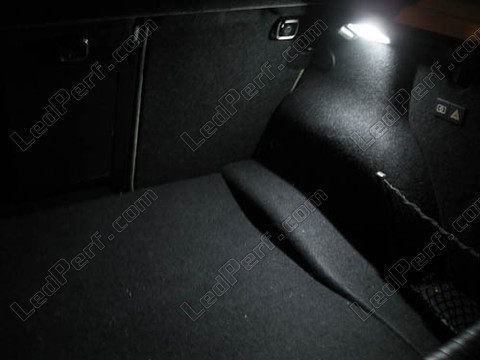 LED-lampa bagageutrymme BMW 1-Serie (E81 E82 E87 E88)