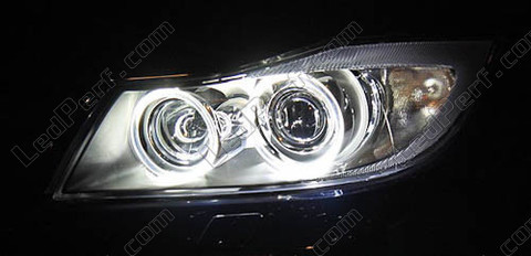 LED-lampor xenon vita för Angel Eyes BMW 3-Serie E90 6000K