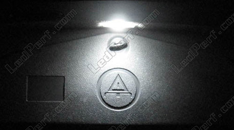 LED-lampa bagageutrymme BMW 5-Serie (E39)