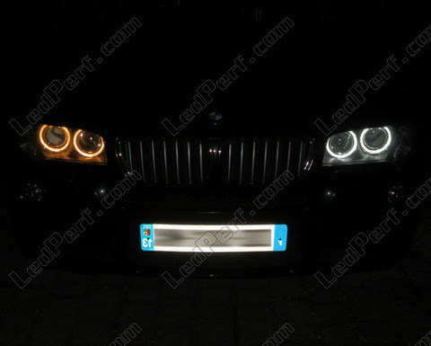 LED-lampa Angel Eyes BMW X3 (E83)