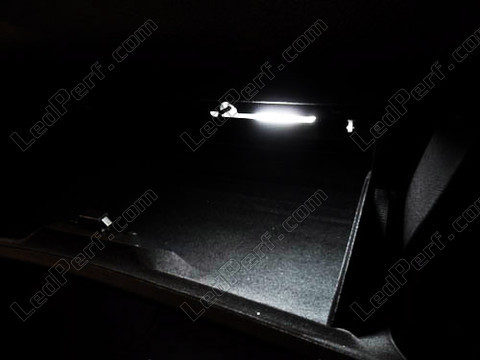 LED-lampa handskfack BMW X3 (E83)