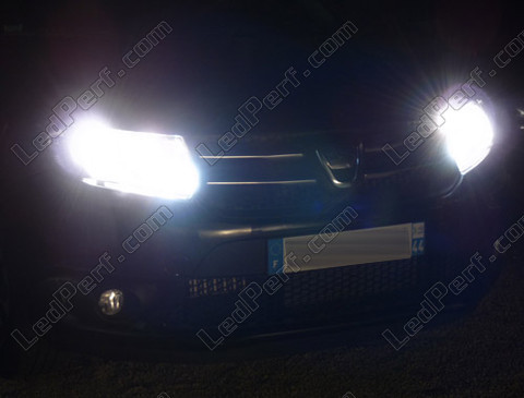 LED-lampa Helljus Dacia Logan 2