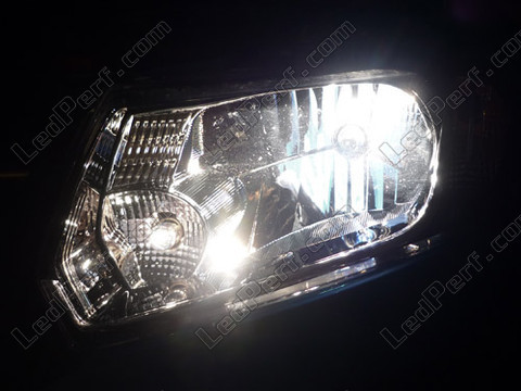 LED-lampa Halvljus Dacia Sandero 2