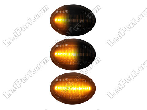 Belysning av dynamiska svarta LED-sidoblinkers för Fiat 500 L