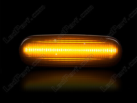 Maximal belysning av dynamiska LED-sidoblinkers för Fiat Doblo