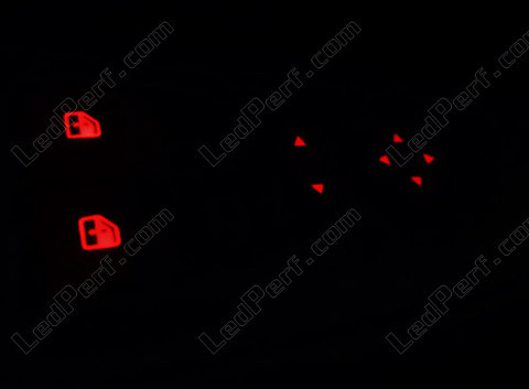 LED-belysning knappar till fönsterhissar och backspegelinställning röd fiat Grande Punto Evo