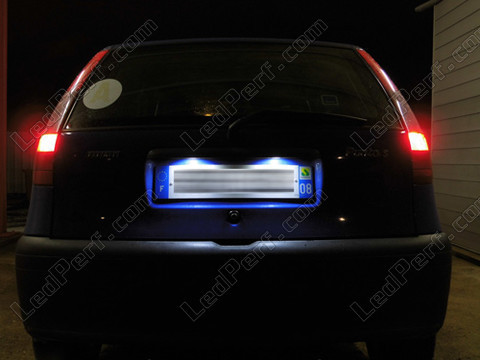 LED skyltbelysning Fiat Punto MK1 Tuning