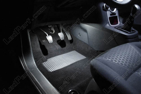 LED golv / tak Ford Fiesta MK7