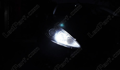 LED-lampa parkeringsljus xenon vit Ford Fiesta MK7