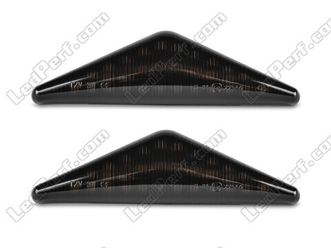 Framvy av dynamiska LED-blinkers för Ford Focus MK1 - Rökfärgad svart färg