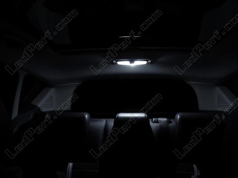 LED-lampa takbelysning bak Ford Kuga