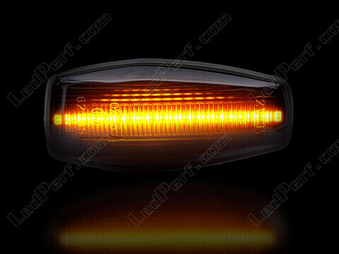 Maximal belysning av dynamiska LED-sidoblinkers för Hyundai Coupe GK3