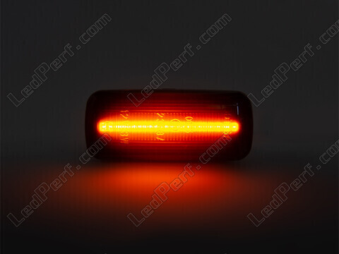 Maximal belysning av dynamiska LED-sidoblinkers för Jeep Commander (XK)
