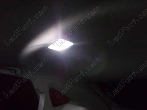 LED takbelysning bak Lexus RX II Tuning