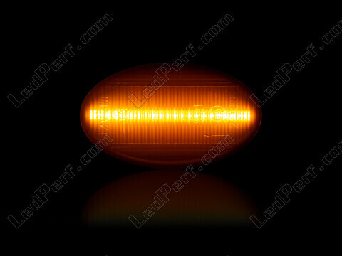Maximal belysning av dynamiska LED-sidoblinkers för Mercedes A-Klass (W168)