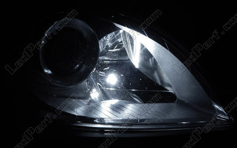 LED parkeringsljus xenon vit Mercedes B-klass