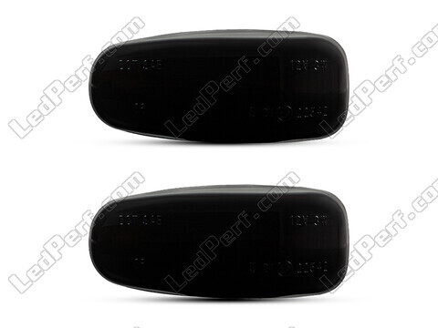 Framvy av dynamiska LED-blinkers för Mercedes CLK (W208) - Rökfärgad svart färg