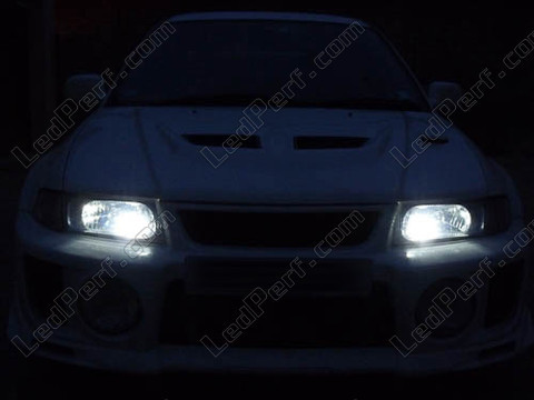 LED-lampa parkeringsljus xenon vit Mitsubishi Lancer Evolution 5