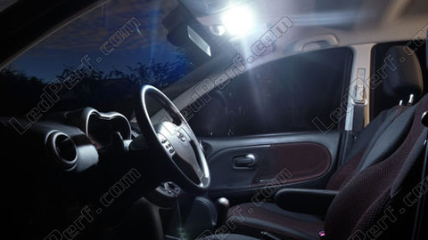 LED-lampa takbelysning fram Nissan Cube