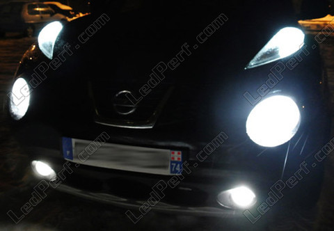 lampa Strålkastare xenon Nissan Juke 5000K Michiba Diamond white LED