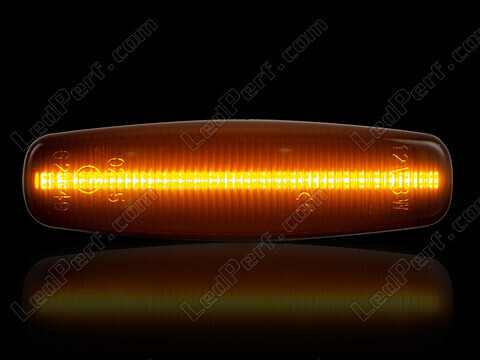 Maximal belysning av dynamiska LED-sidoblinkers för Nissan Murano II