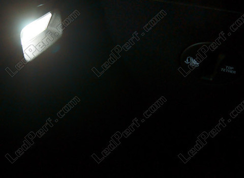 LED-lampa bagageutrymme Opel Adam