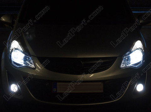 LED-lampa Strålkastare Opel Corsa D