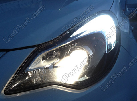 LED-lampa varselljus Opel Corsa D