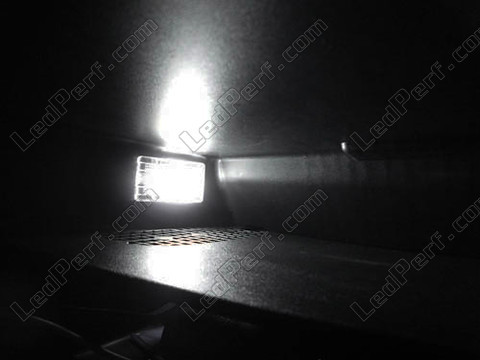 LED-lampa handskfack Opel Zafira B