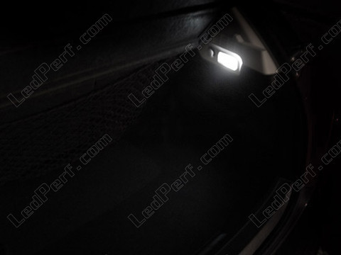 LED-lampa bagageutrymme Peugeot 207