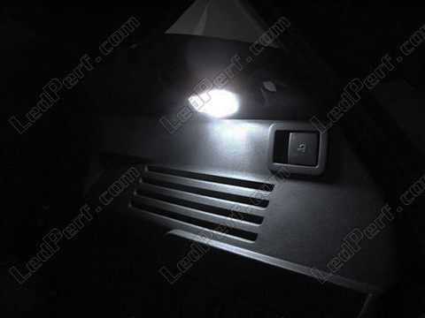 LED-lampa bagageutrymme Peugeot 3008