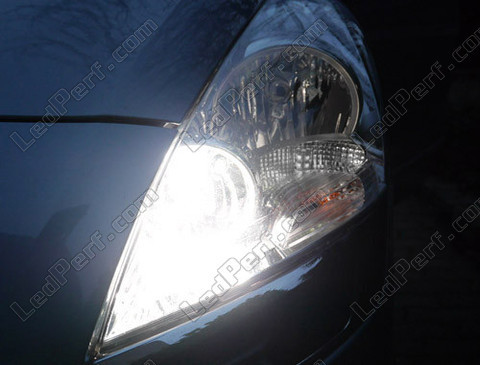 LED-lampa Helljus Peugeot 5008