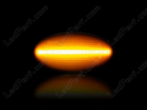 Maximal belysning av dynamiska LED-sidoblinkers för Peugeot Expert II