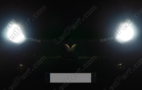 LED-lampa Halvljus Renault Clio 4