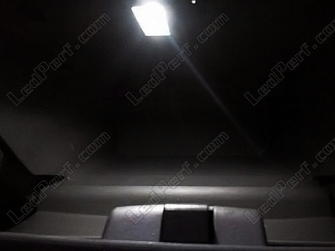 LED-lampa handskfack Renault Scenic 2