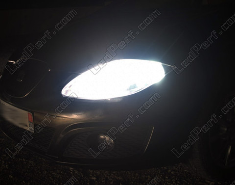 LED-lampa Halvljus Seat Leon 2 1P Altea