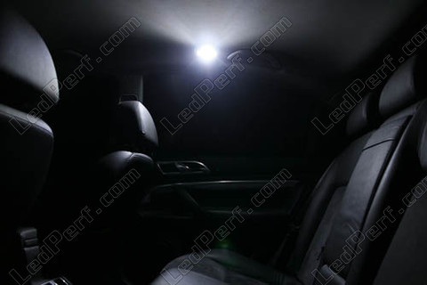 LED-lampa takbelysning bak Skoda Superb 3U