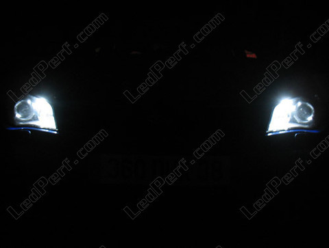 LED parkeringsljus xenon vit Subaru Impreza GD GG