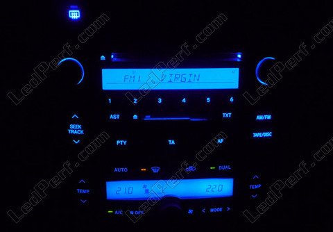 LED konsol luftkonditionering och bilradio Toyota Avensis