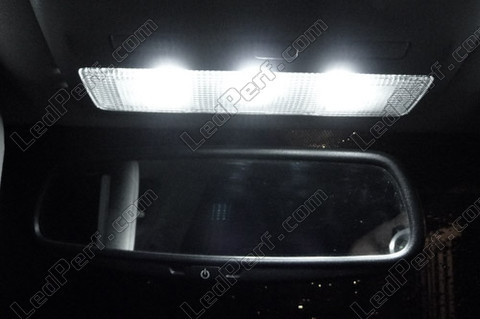 LED takbelysning fram Toyota Avensis